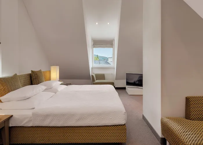 Boutiquehotel Dreesen - Godesberg Hotel 4*